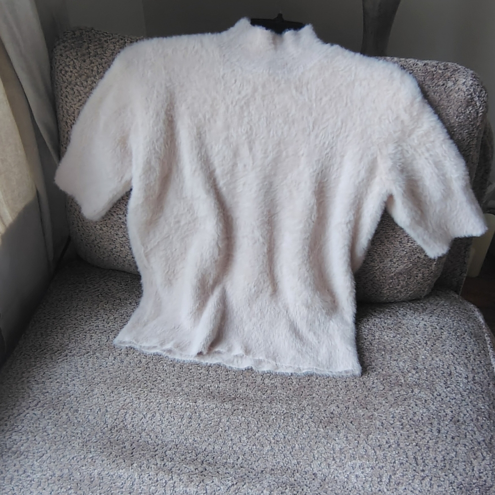 Fuzzy Cream Turtleneck Sweater By Bailey 44. Cozy And Soft. Size Small.